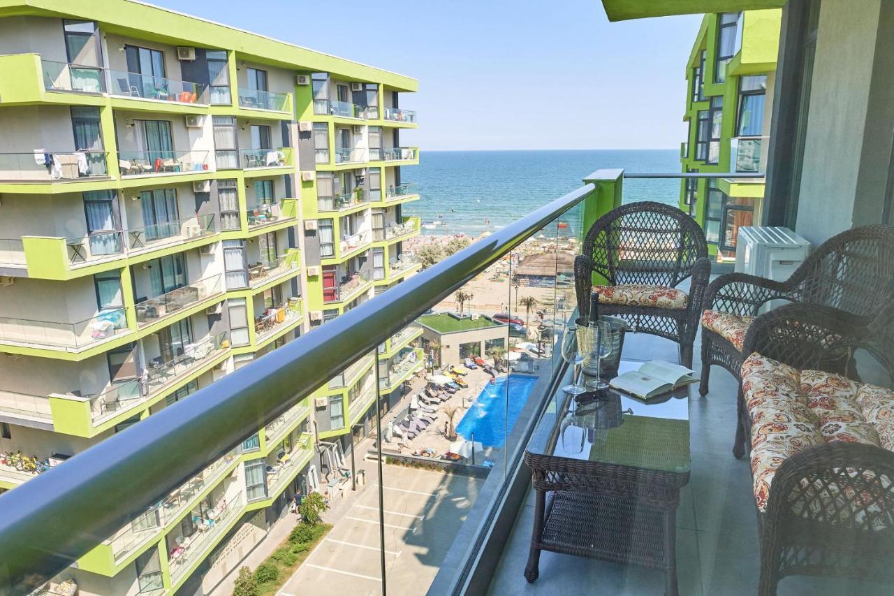 Berlin Luxury Apartment Spa N Pool Beach Resort Năvodari Eksteriør billede