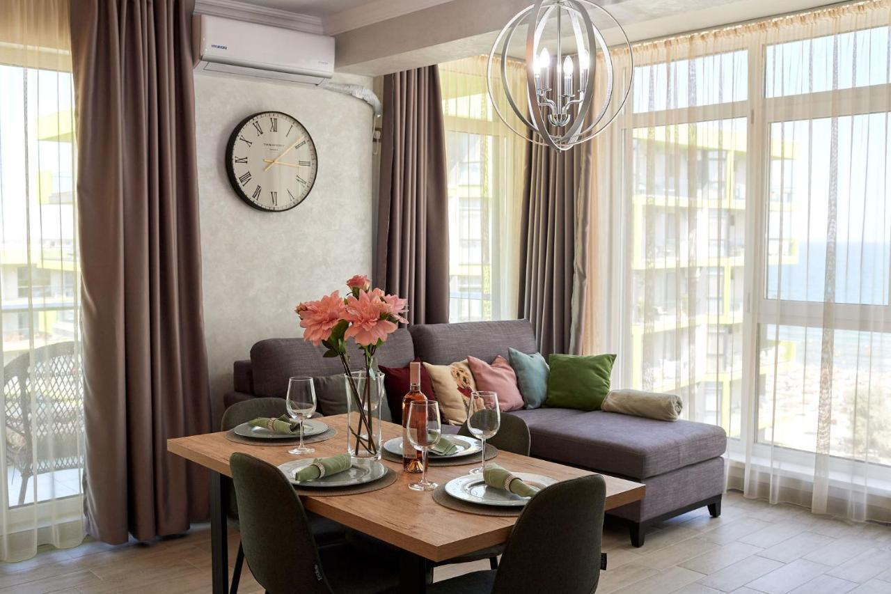 Berlin Luxury Apartment Spa N Pool Beach Resort Năvodari Eksteriør billede